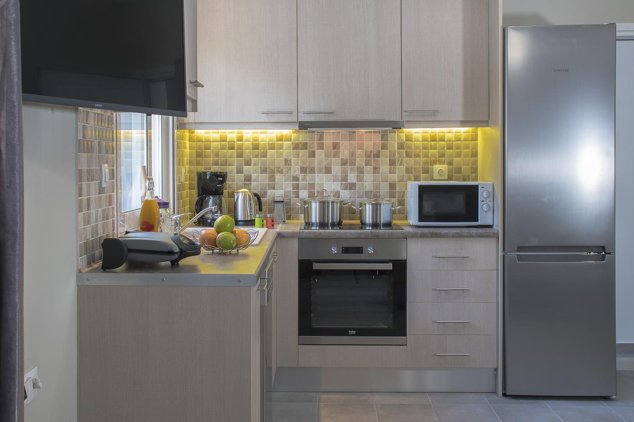 אתונה Downtown Rare And Modern Two Storey Building מראה חיצוני תמונה