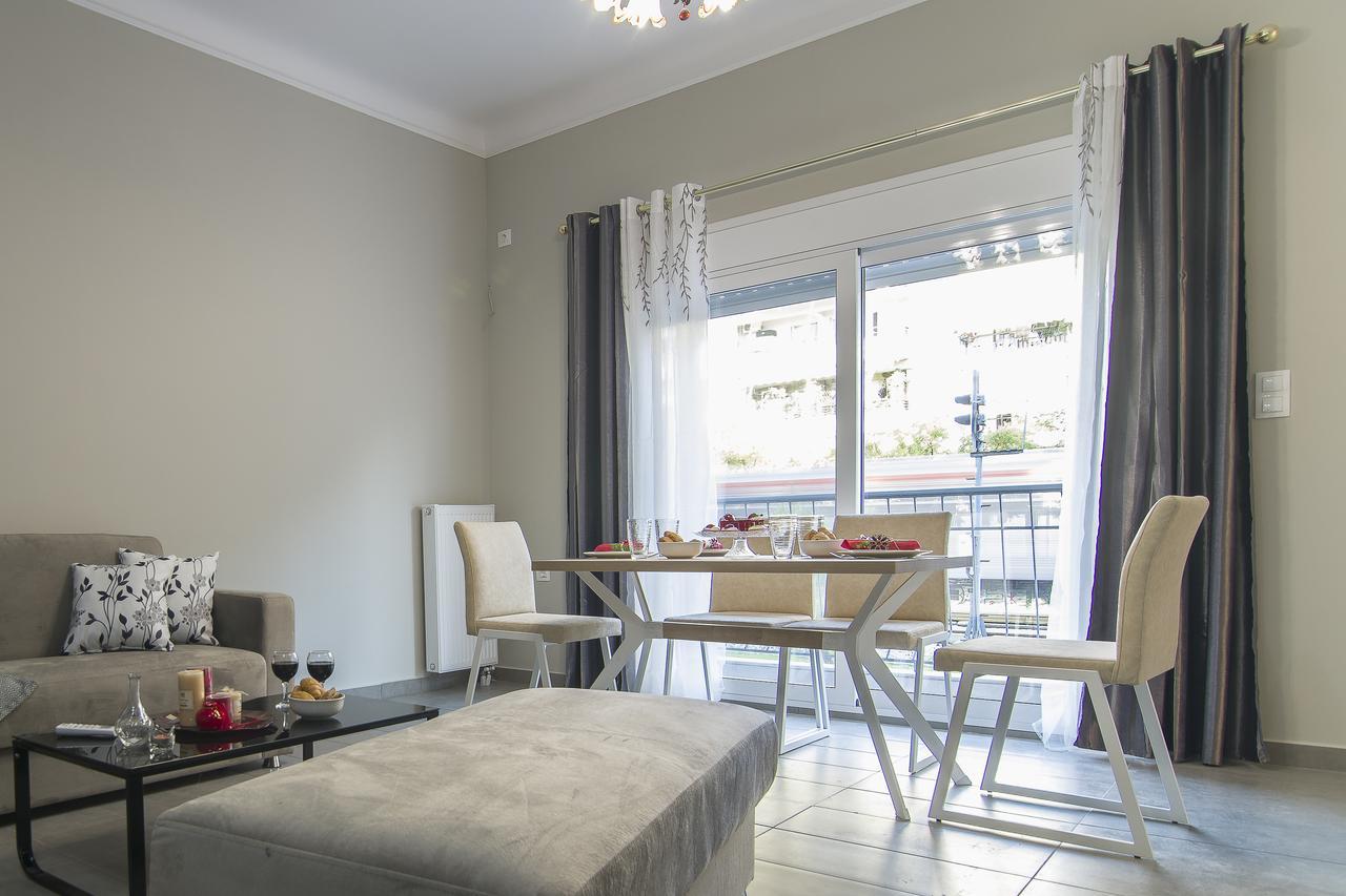 אתונה Downtown Rare And Modern Two Storey Building מראה חיצוני תמונה