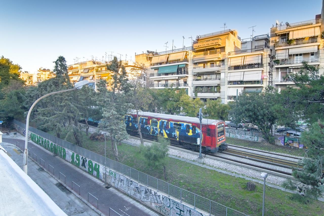 אתונה Downtown Rare And Modern Two Storey Building מראה חיצוני תמונה