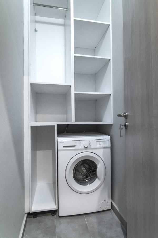 אתונה Downtown Rare And Modern Two Storey Building מראה חיצוני תמונה